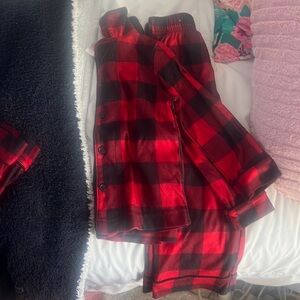 EUC wondershop Buffalo plaid pajamas
